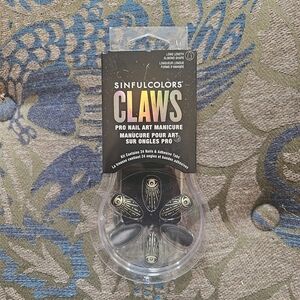 SinfulColors Claws Pro Nail Art Manicure Press On Mystical Goth 24 Count